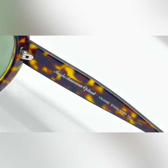 Vintage Anglo American Optical Aurora Brown Oval Sunglasses Frames Only - Picture 7 of 8